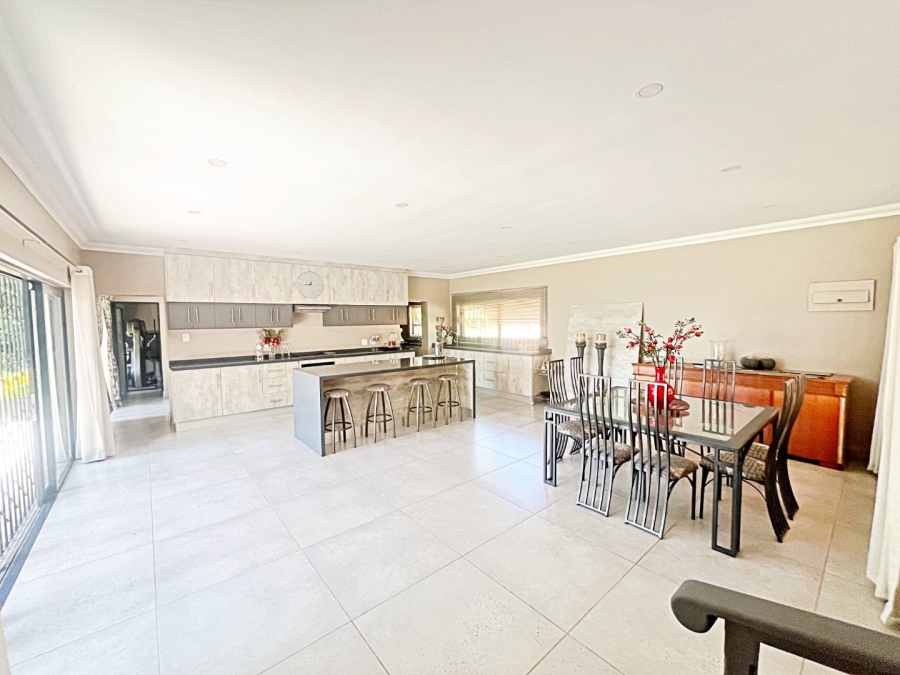 Commercial Property for Sale in Broederstroom North West